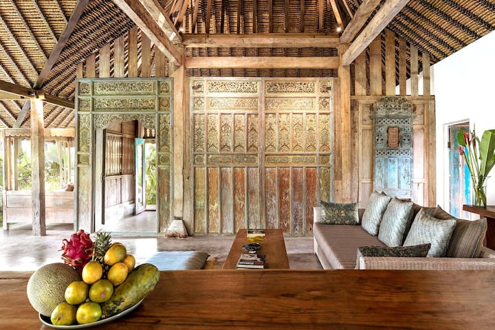 Balinese Wooden House 30 Feet Long
