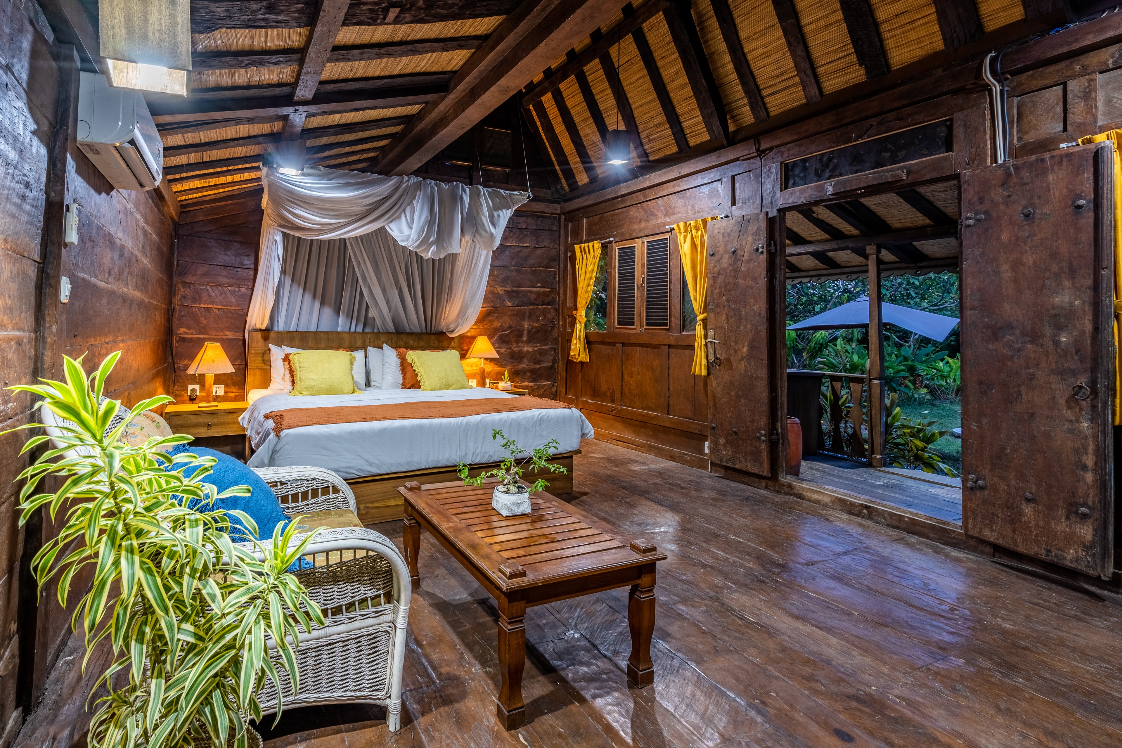 Balinese Wooden House 20 Feet Long