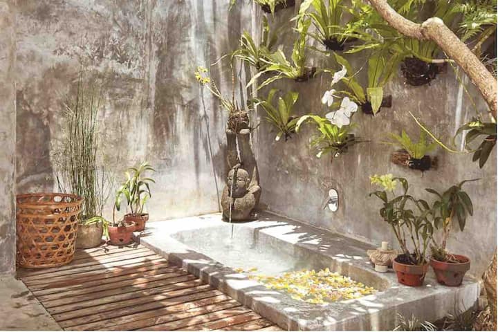 Balinese Wooden House 30 Feet Long