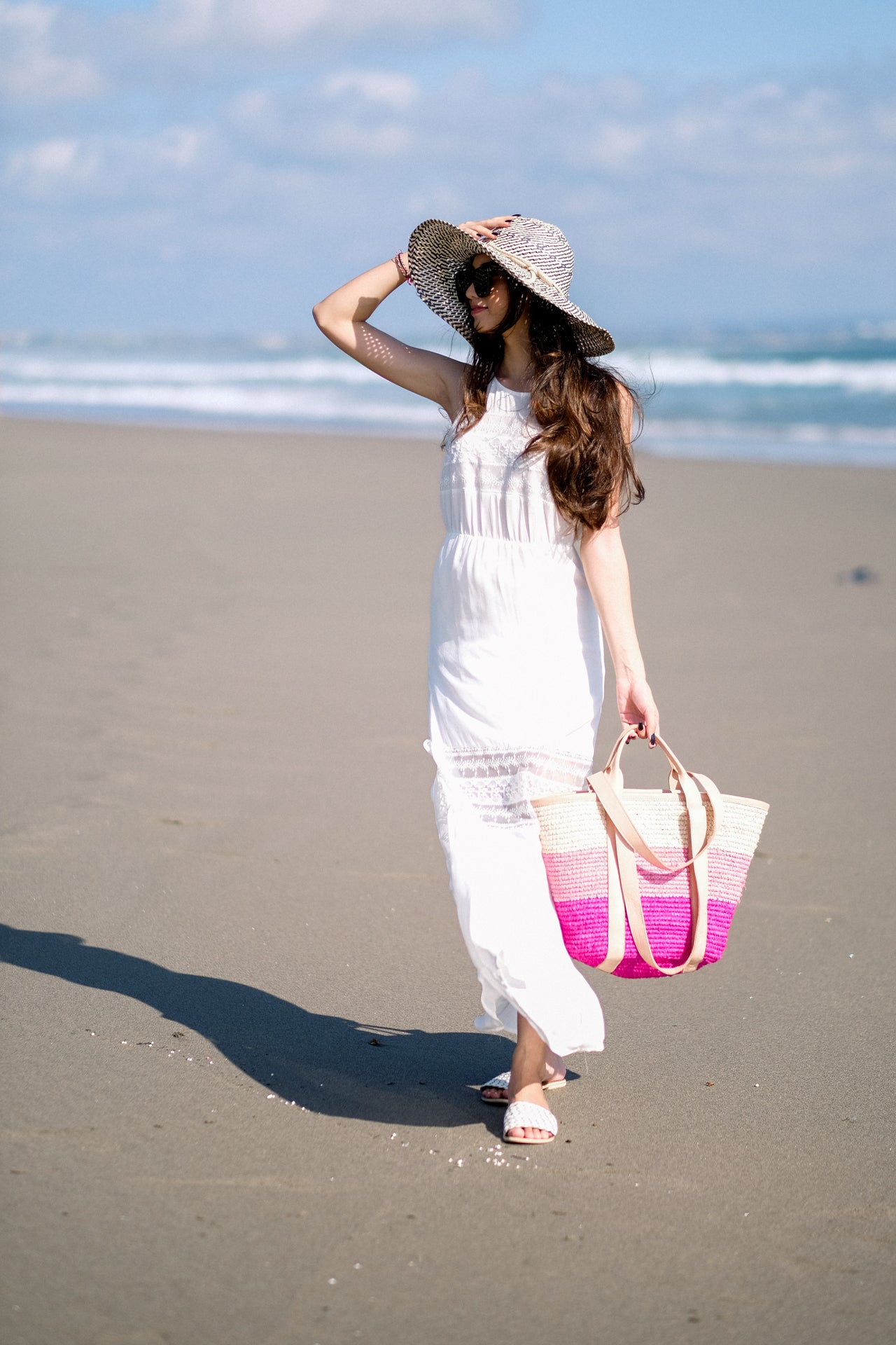 Pink Fuchsia Raffia Straw Bag